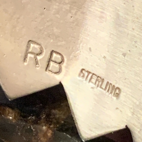 Richard Begay sterling silver unisex 🐻 cuff - Picture 7 of 8